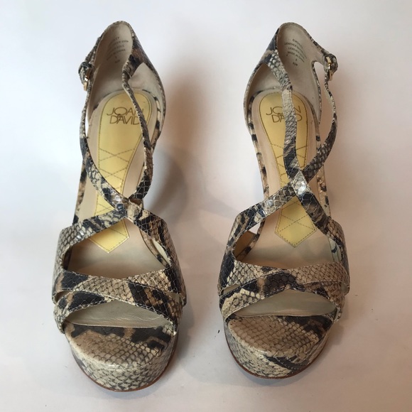 Joan and David platform heels - Picture 2 of 7